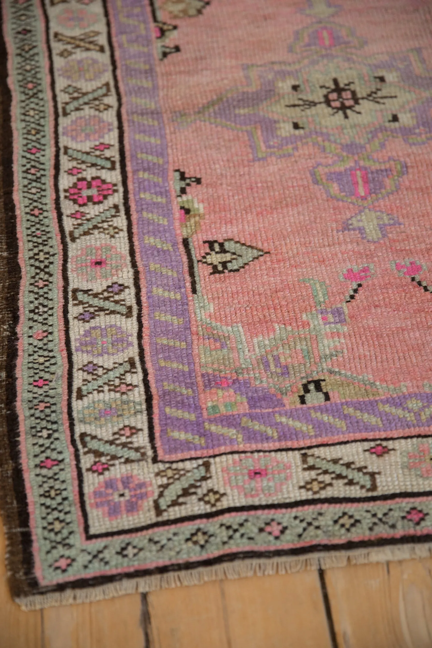 2.5x3.5 Vintage Distressed Oushak Rug