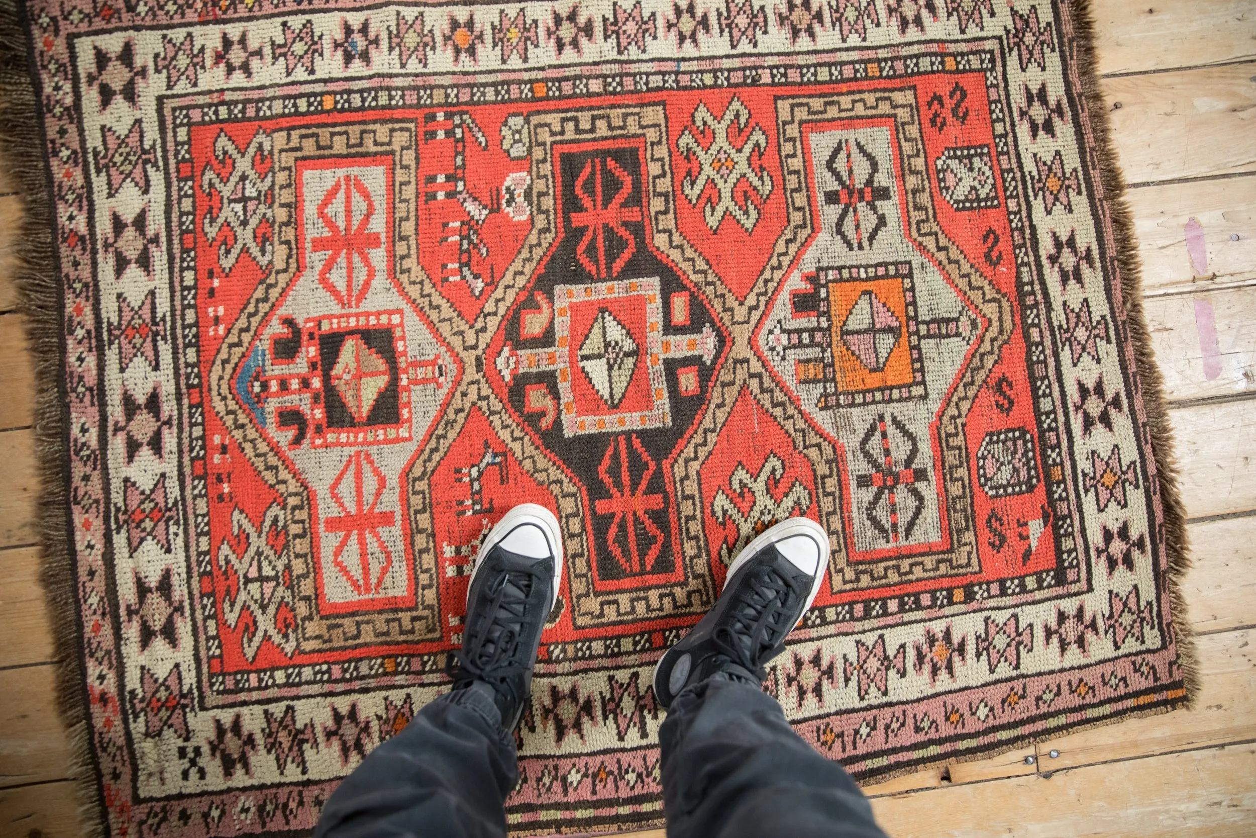 3.5x4.5 Vintage Caucasian Square Rug