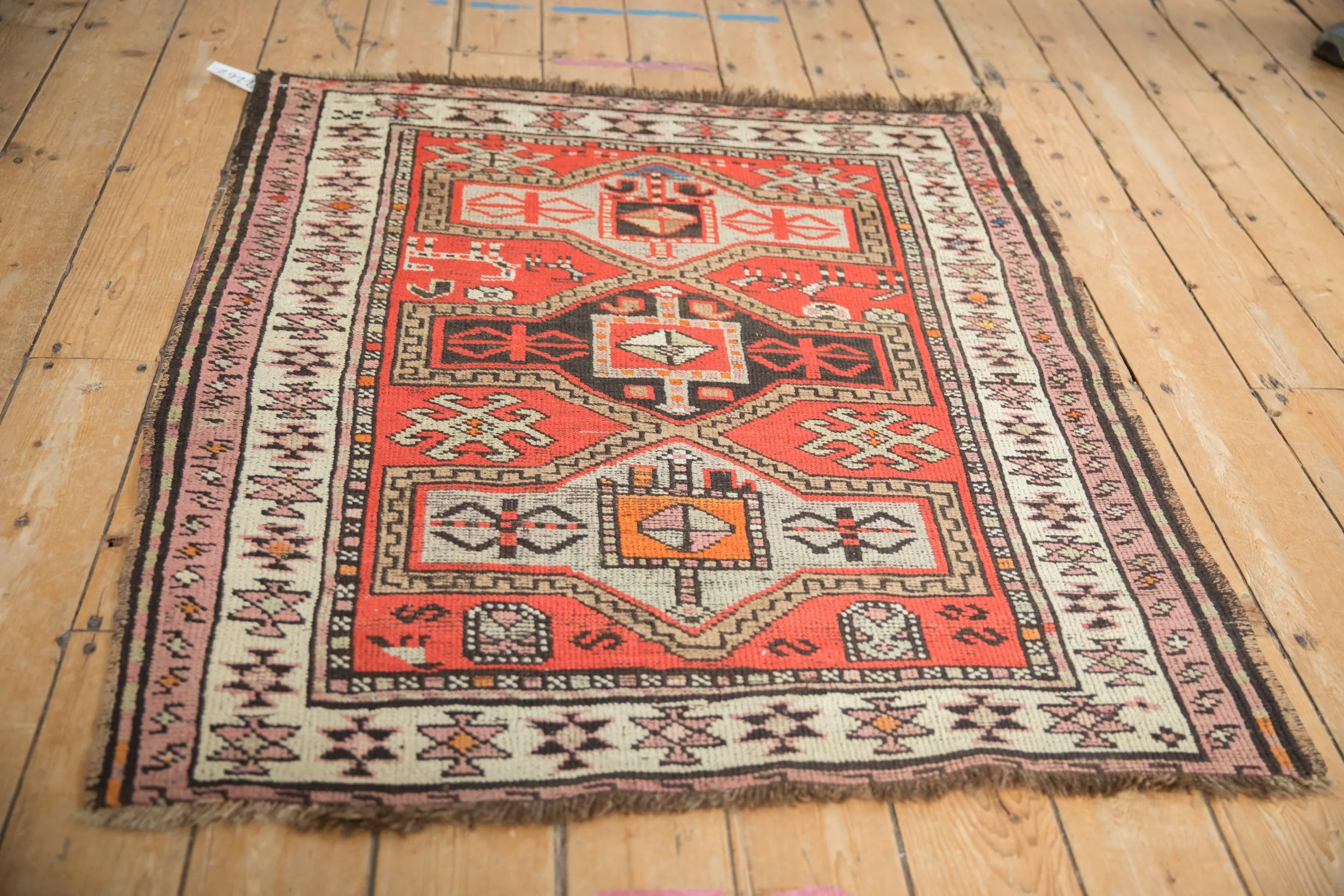 3.5x4.5 Vintage Caucasian Square Rug