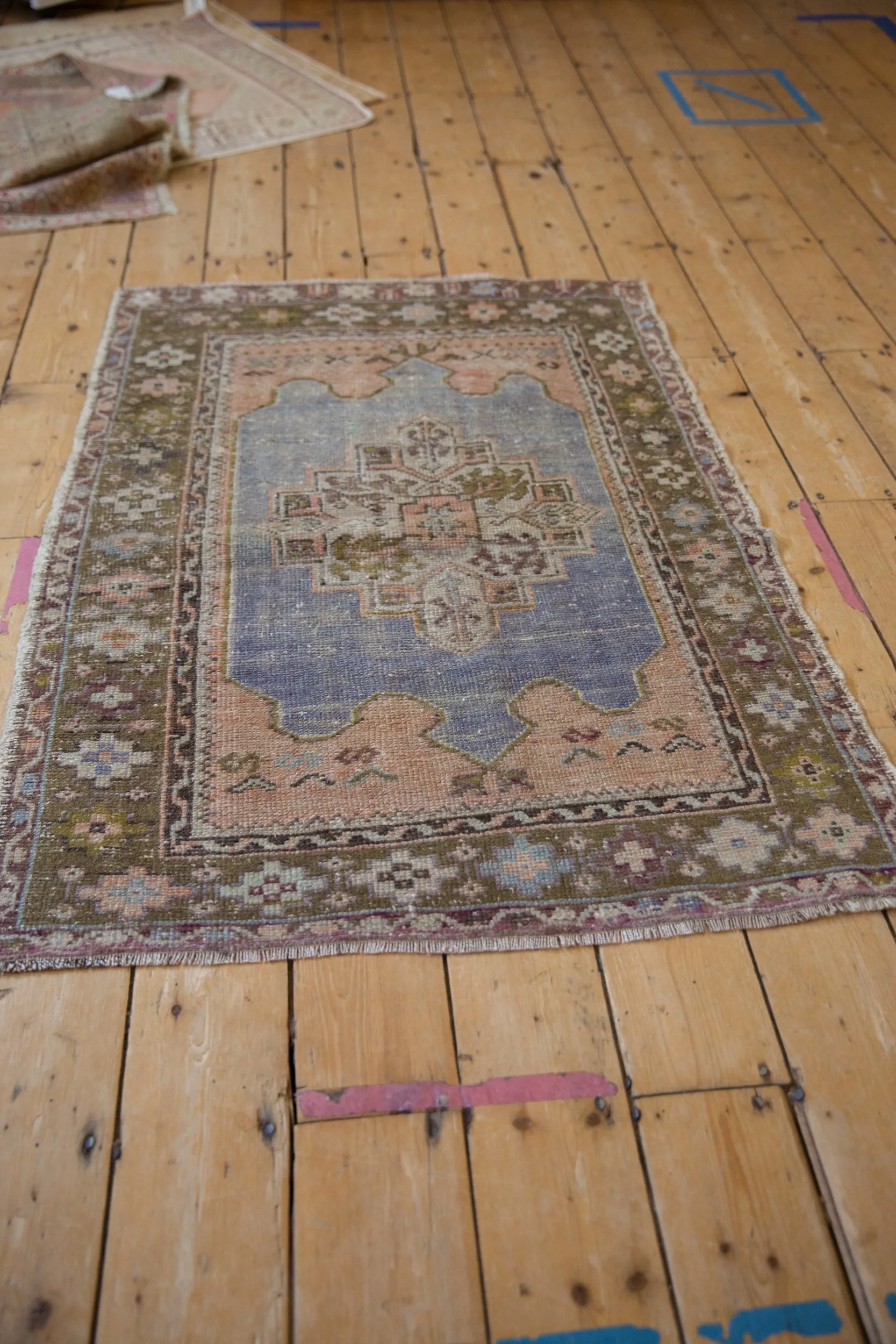 3x4.5 Vintage Distressed Oushak Rug