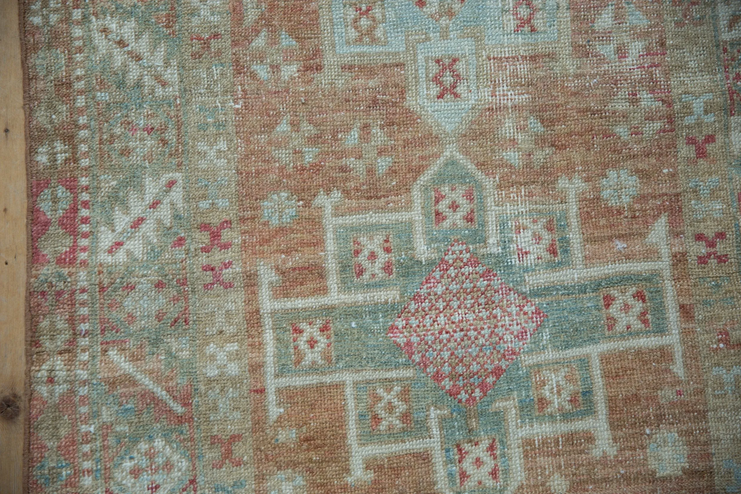 3x5.5 Vintage Distressed Karaja Rug