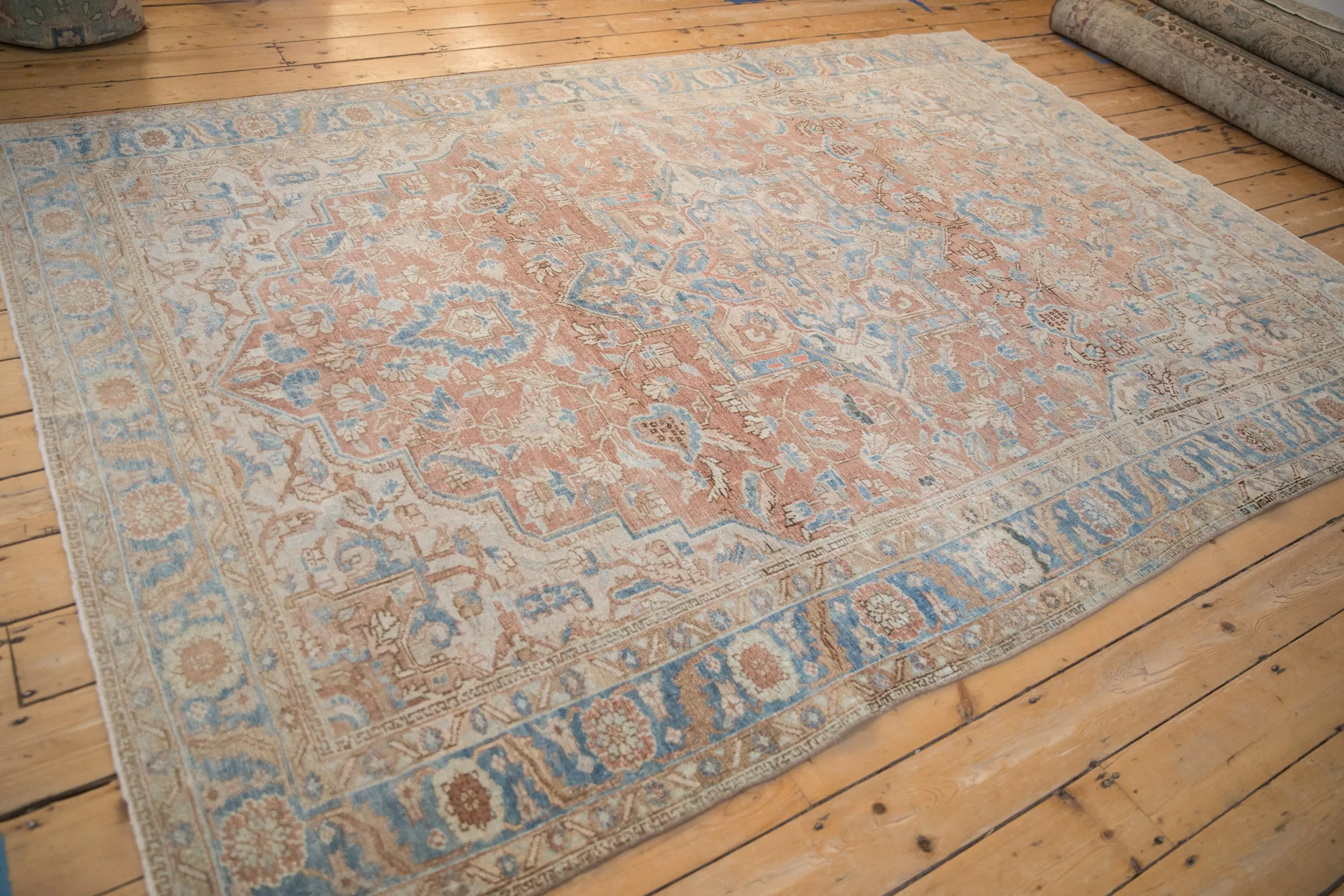 6.5x9.5 Vintage Distressed Heriz Carpet