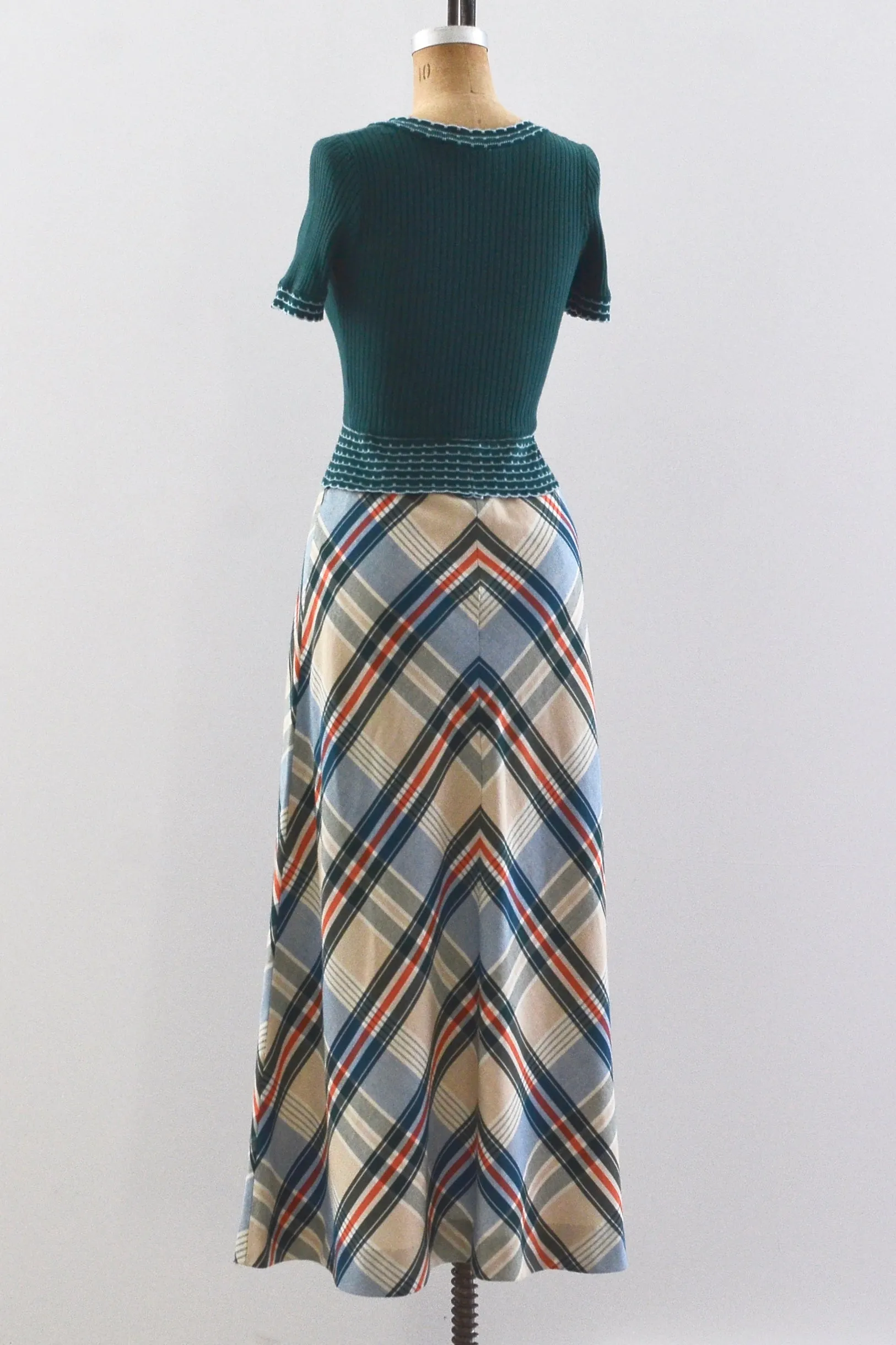 70's Mitered Knit Dress / XXS