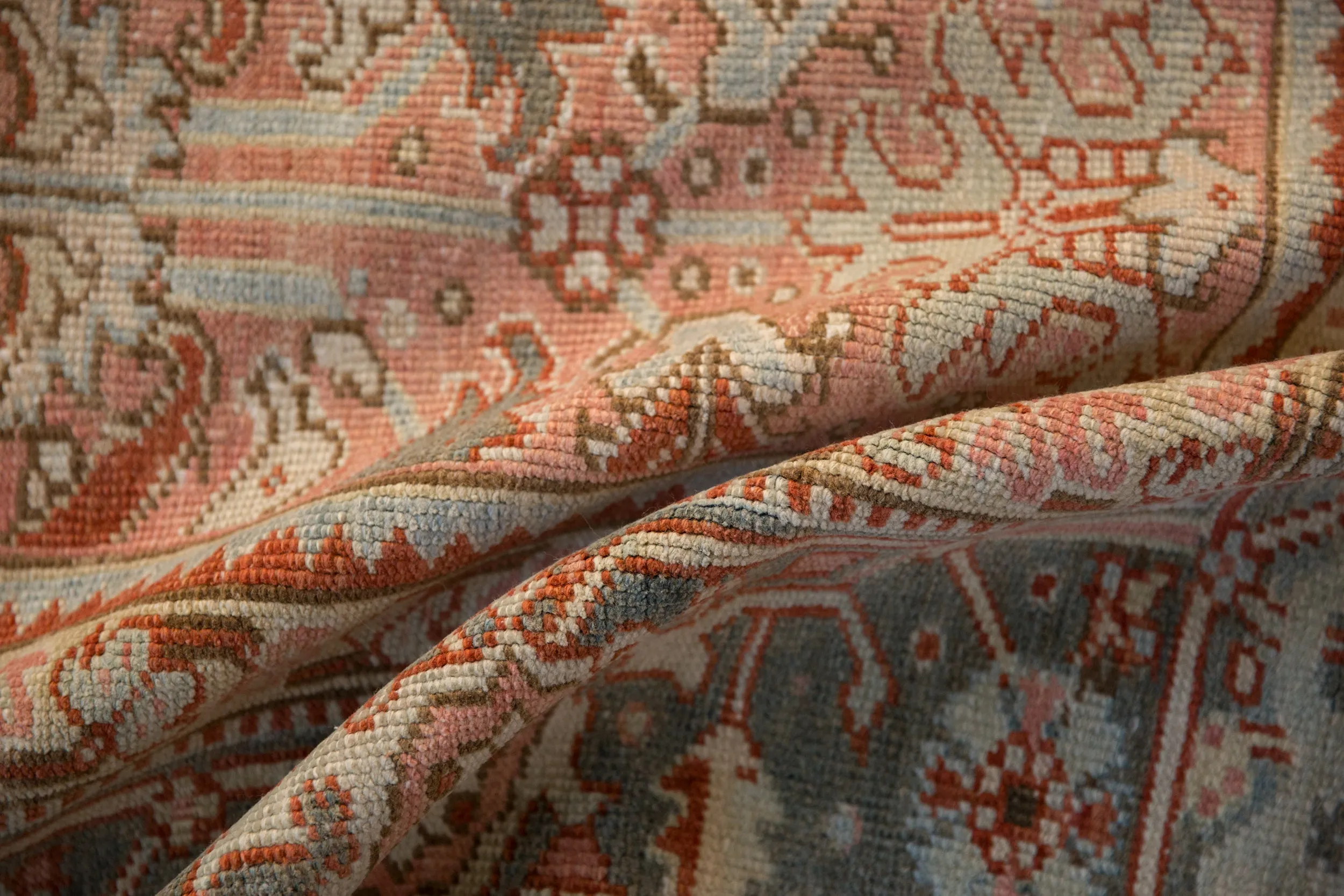 8x11 Vintage Distressed Heriz Carpet