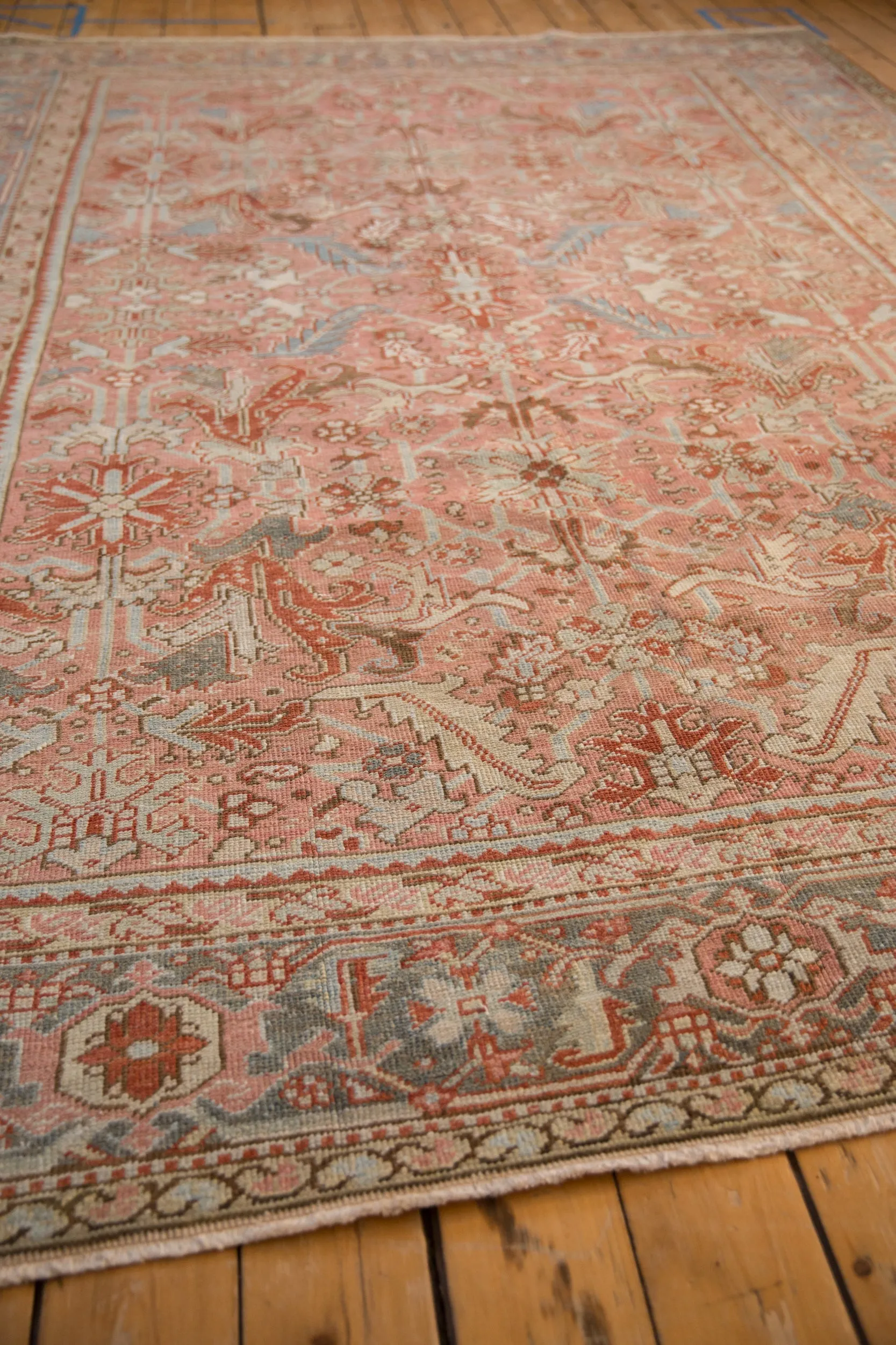 8x11 Vintage Distressed Heriz Carpet