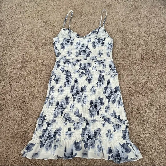 Abercrombie &amp; Fitch Best Dressed Guest Smocked Mini Dress Blue Floral Size Small