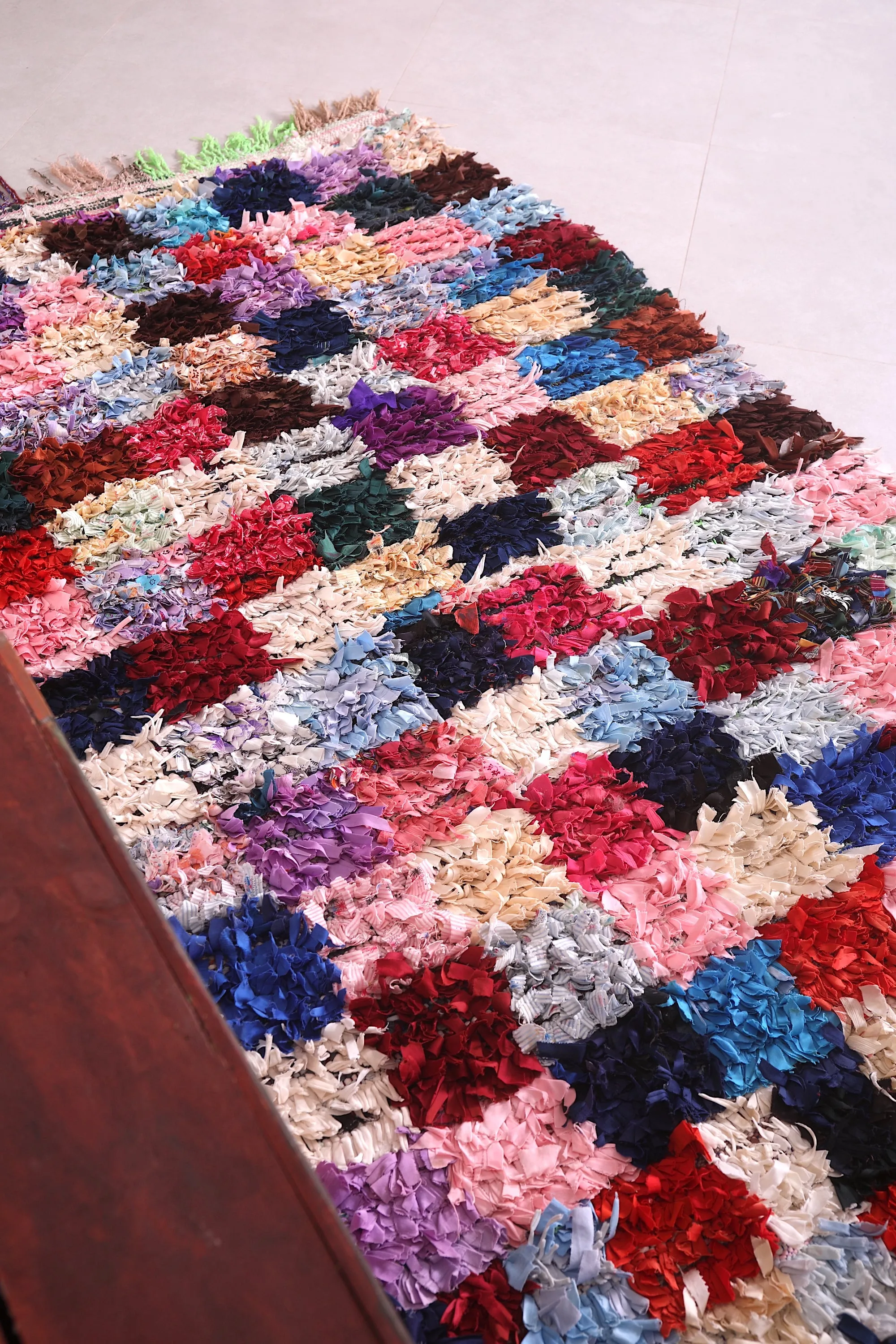 Boucherouite Checkered Rug 5 x 7.9 Feet - Vibrant Moroccan Decor