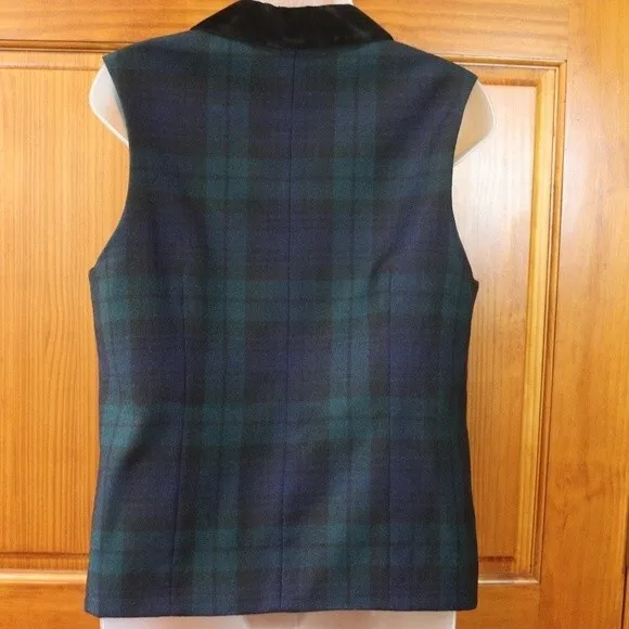 Collectable Gold by Giorgio St Angelo Geeen Plaid Vest Velvet Trim Medium