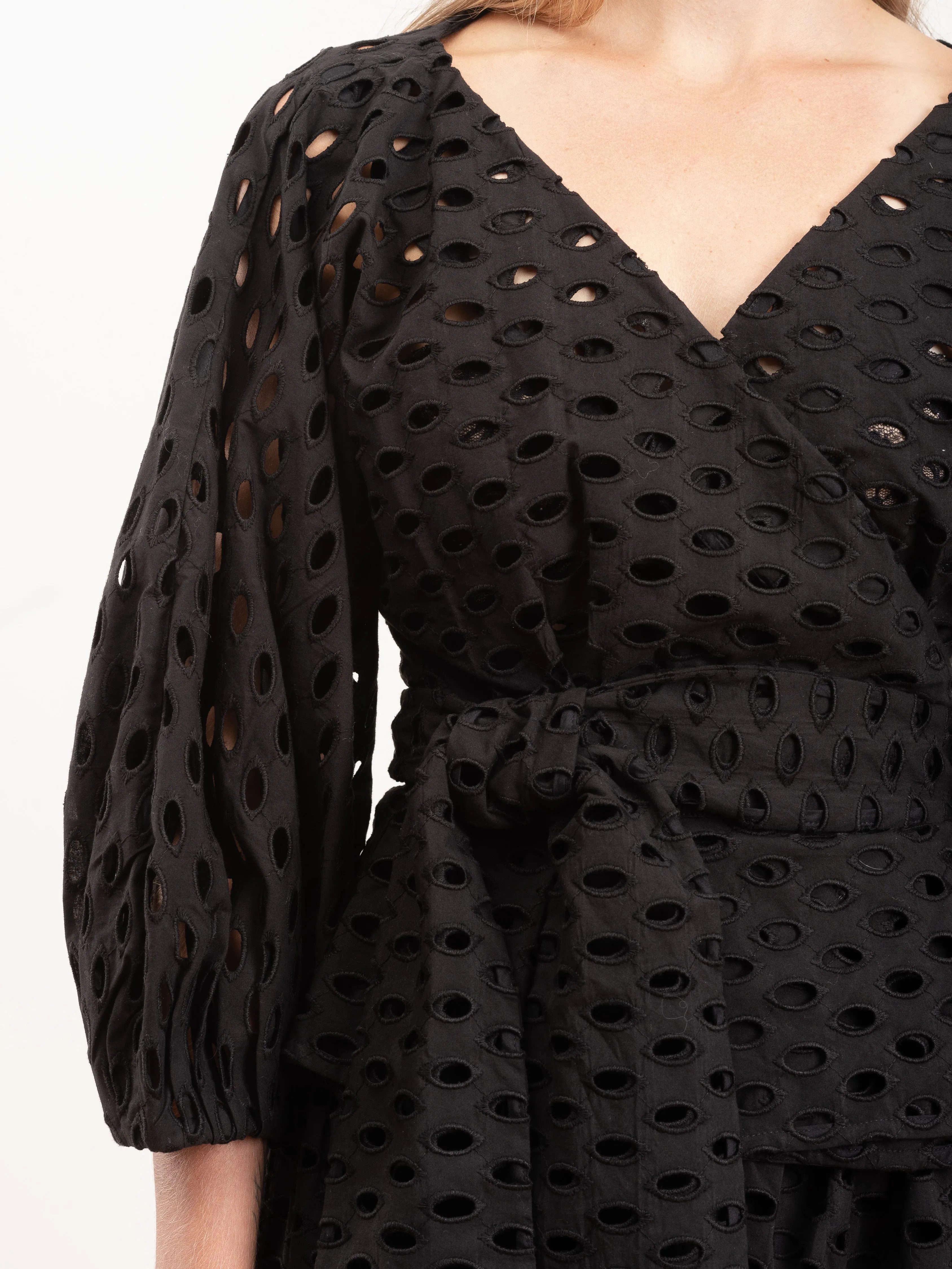 eyelet wrap top