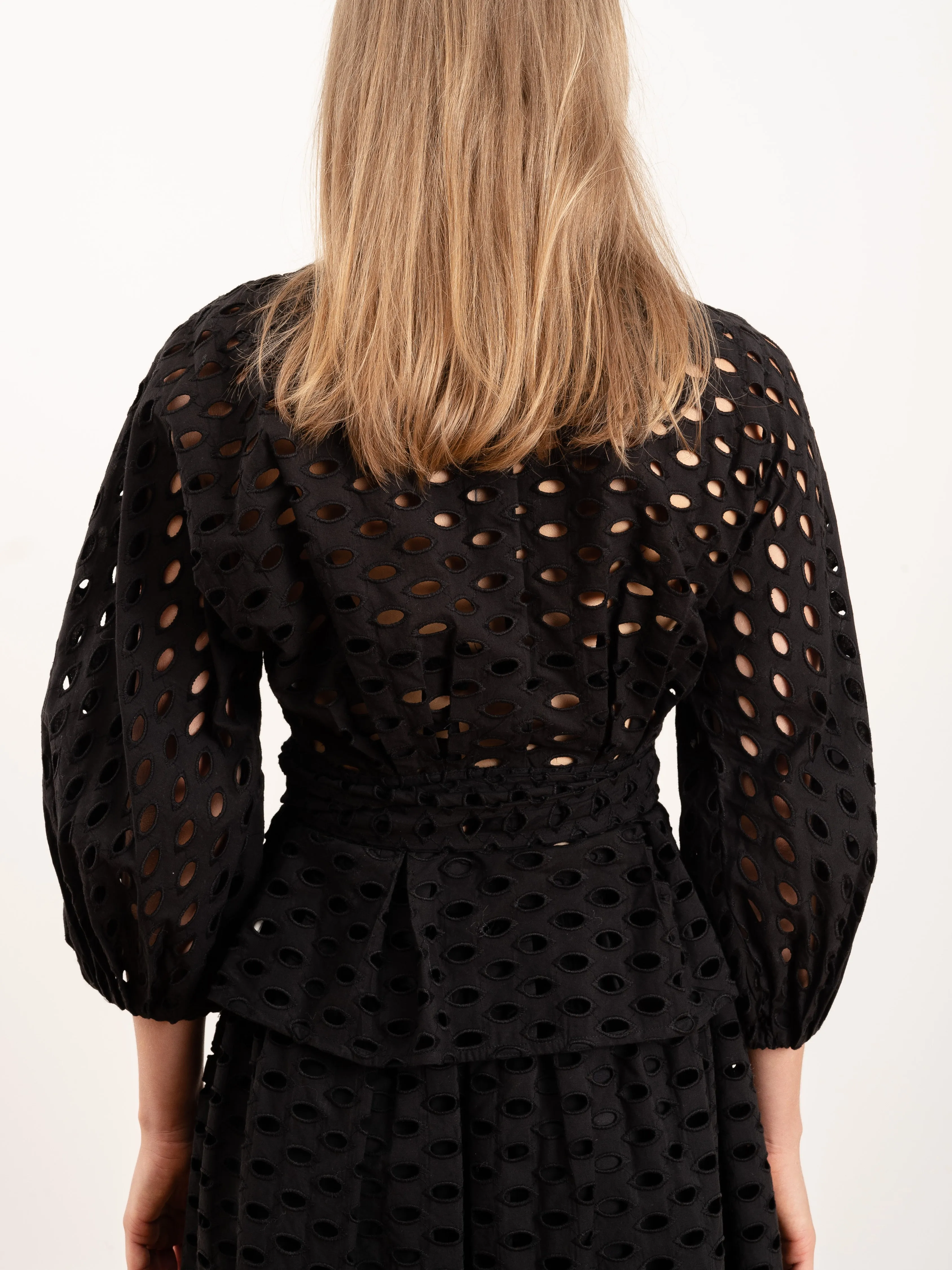 eyelet wrap top