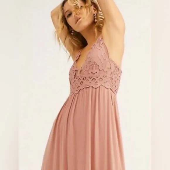 Free People Adella Maxi Dress - Mauve Pink - Size Medium