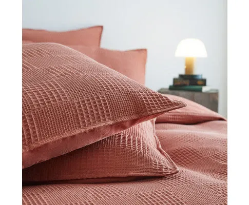 GIOIA CASA 100% Cotton REVERSABLE checkered waffle quilt cover set - TERRACOTTA