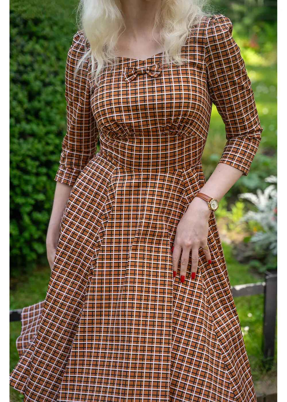 Hearts & Roses Daniella Check 50's Swing Dress Brown