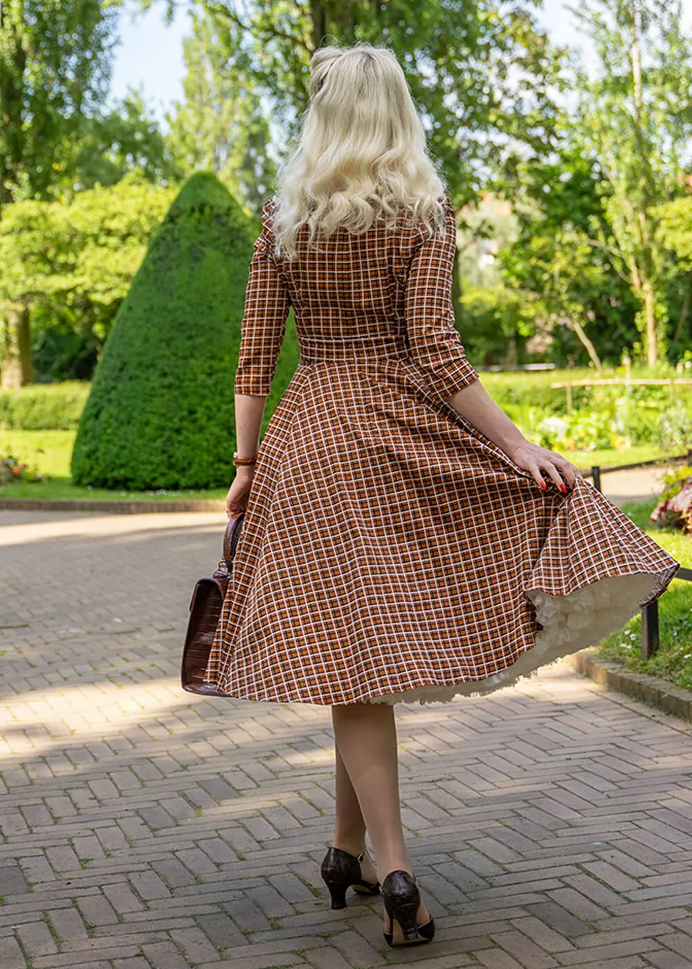 Hearts & Roses Daniella Check 50's Swing Dress Brown