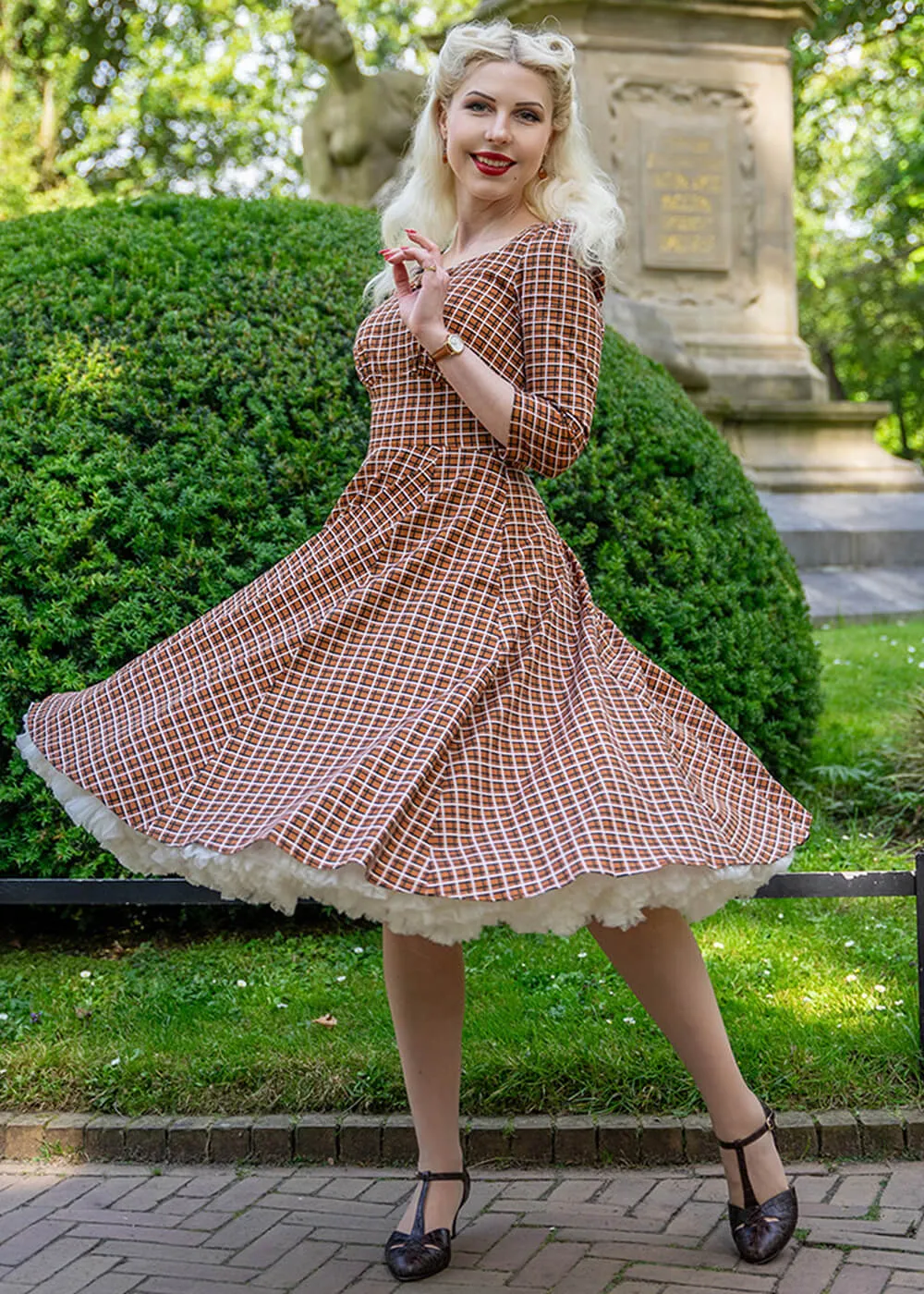 Hearts & Roses Daniella Check 50's Swing Dress Brown