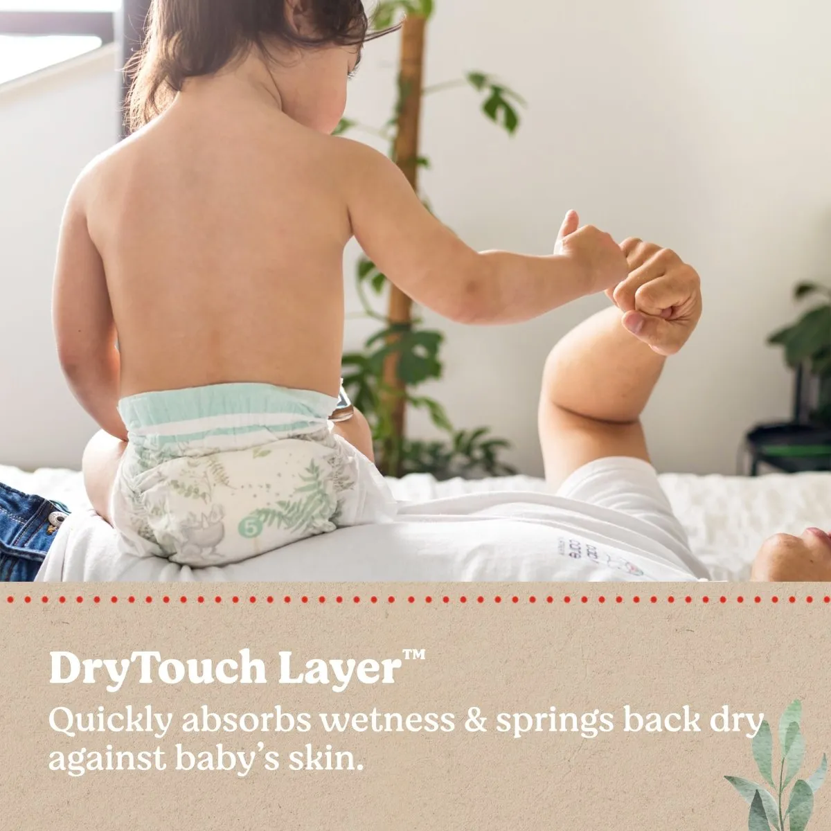 Huggies Ultimate Nappies Crawler 72 Pack