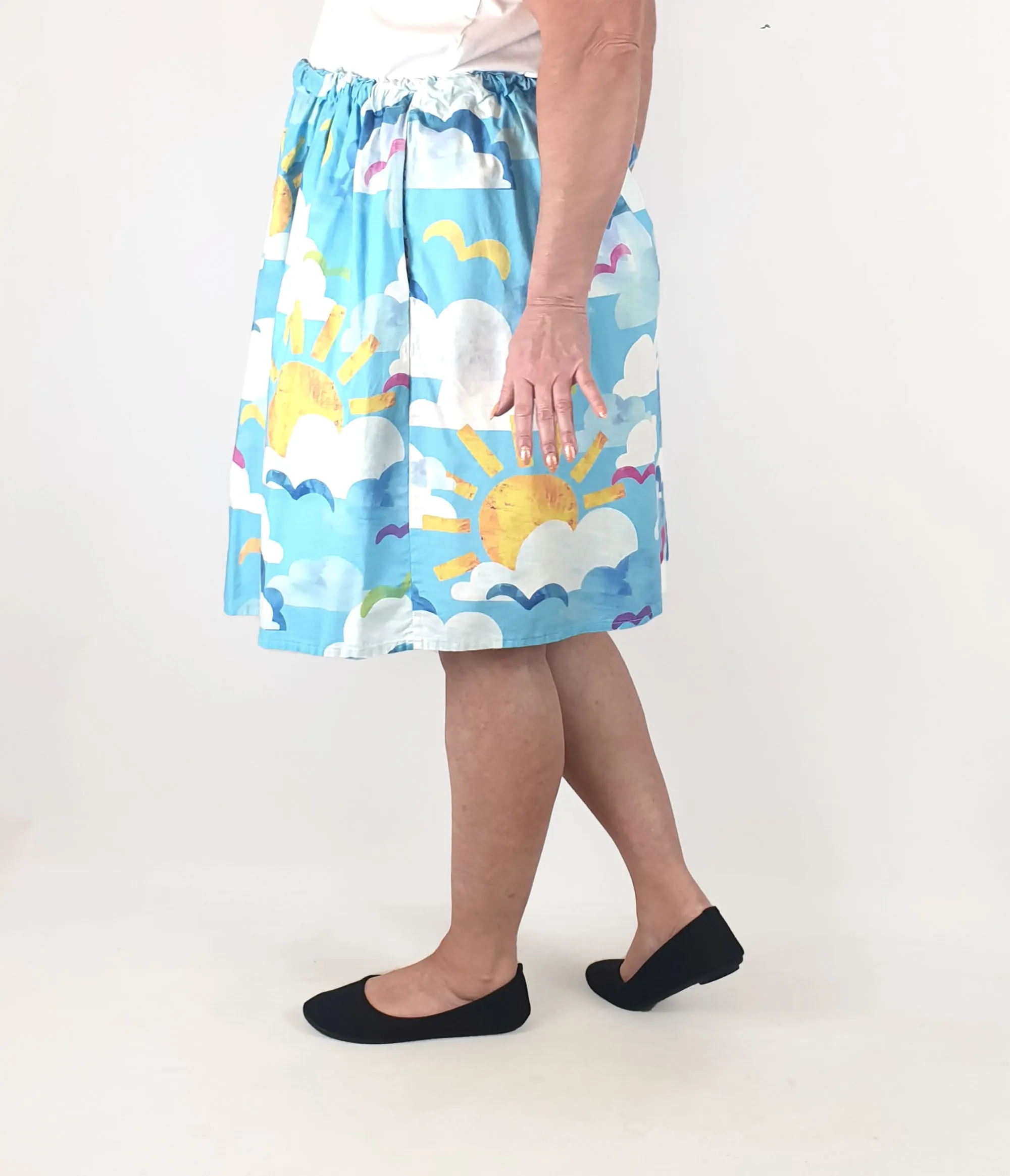 Kablooie blue sky print cotton skirt size 16