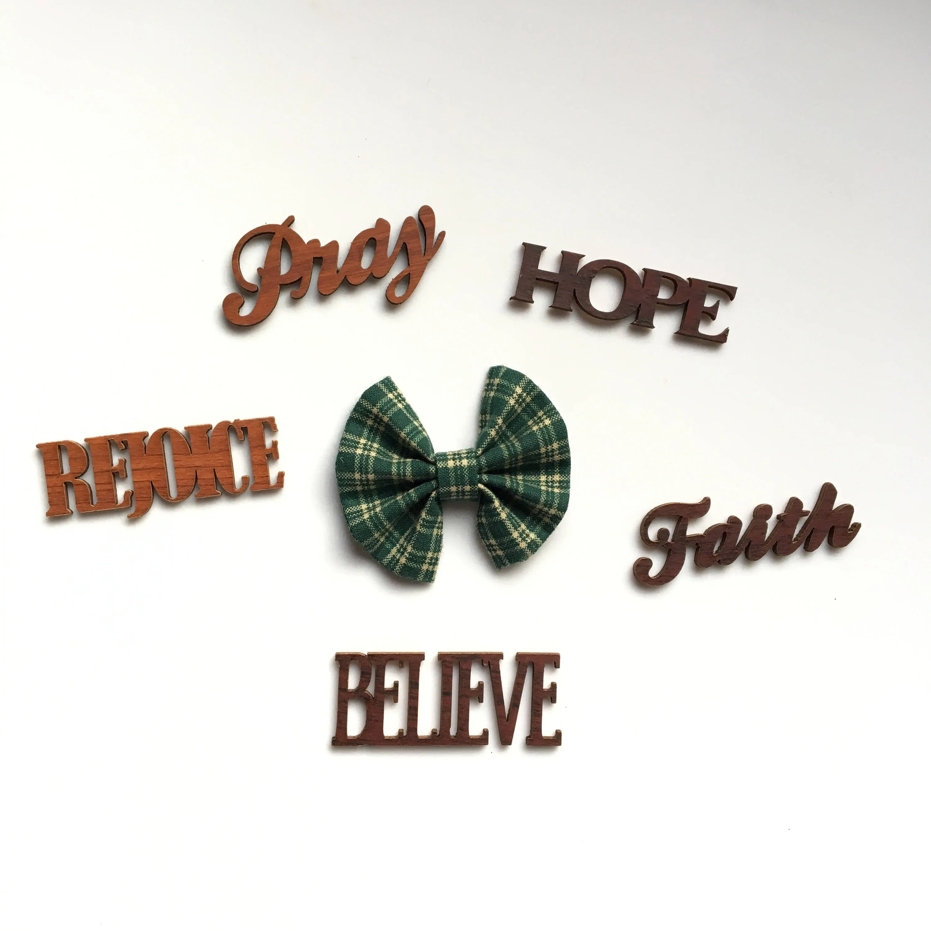 Lucky plaid vintage cotton bow 2 inch