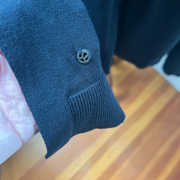 Lululemon Free To Coast Wrap One Size Knit Sweater Wrap