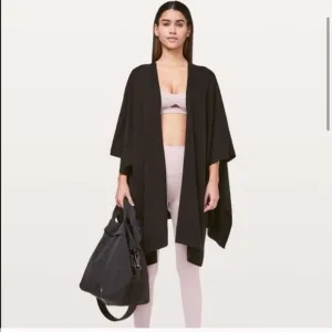 Lululemon Free To Coast Wrap One Size Knit Sweater Wrap