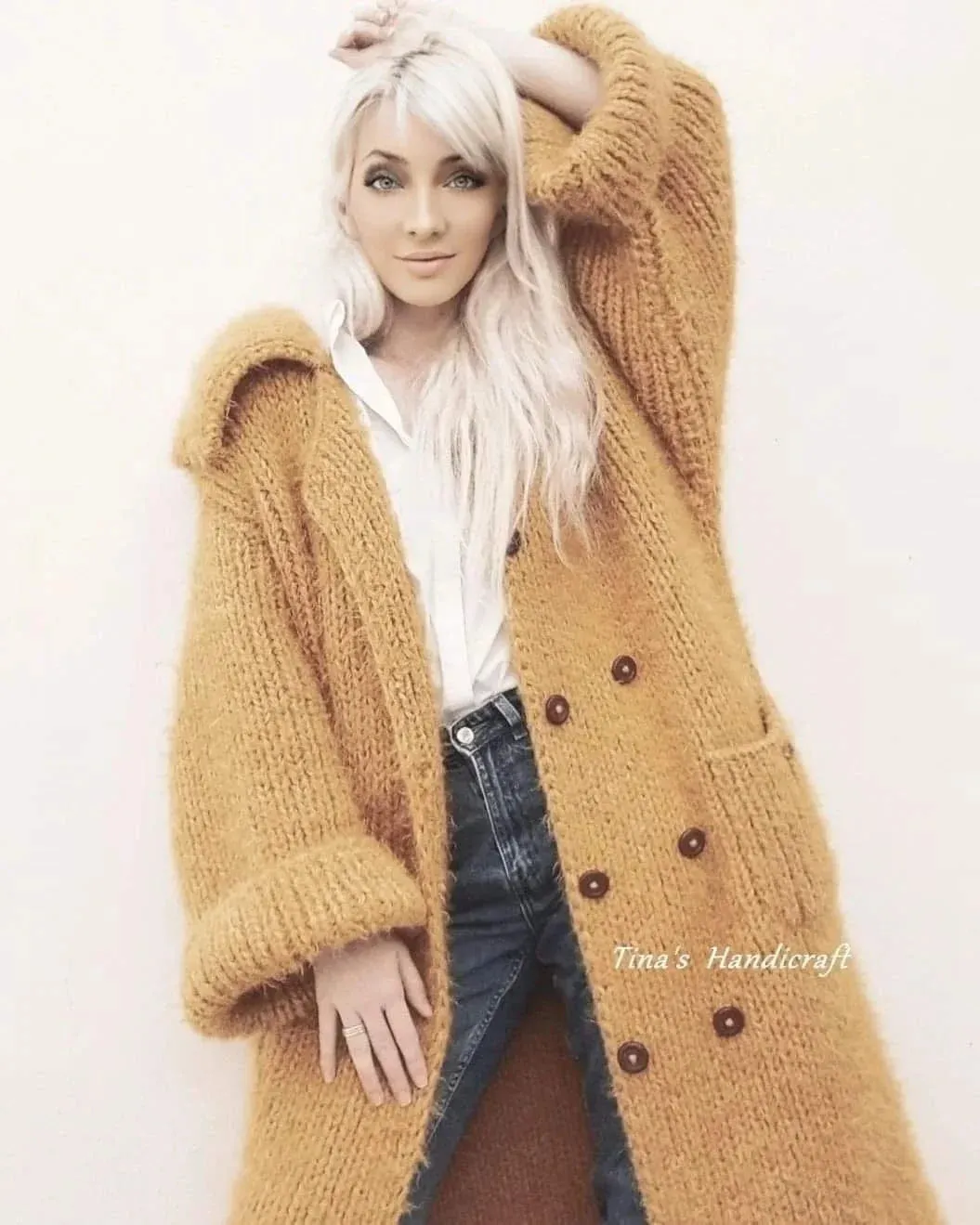 Maximalist woolen jacket