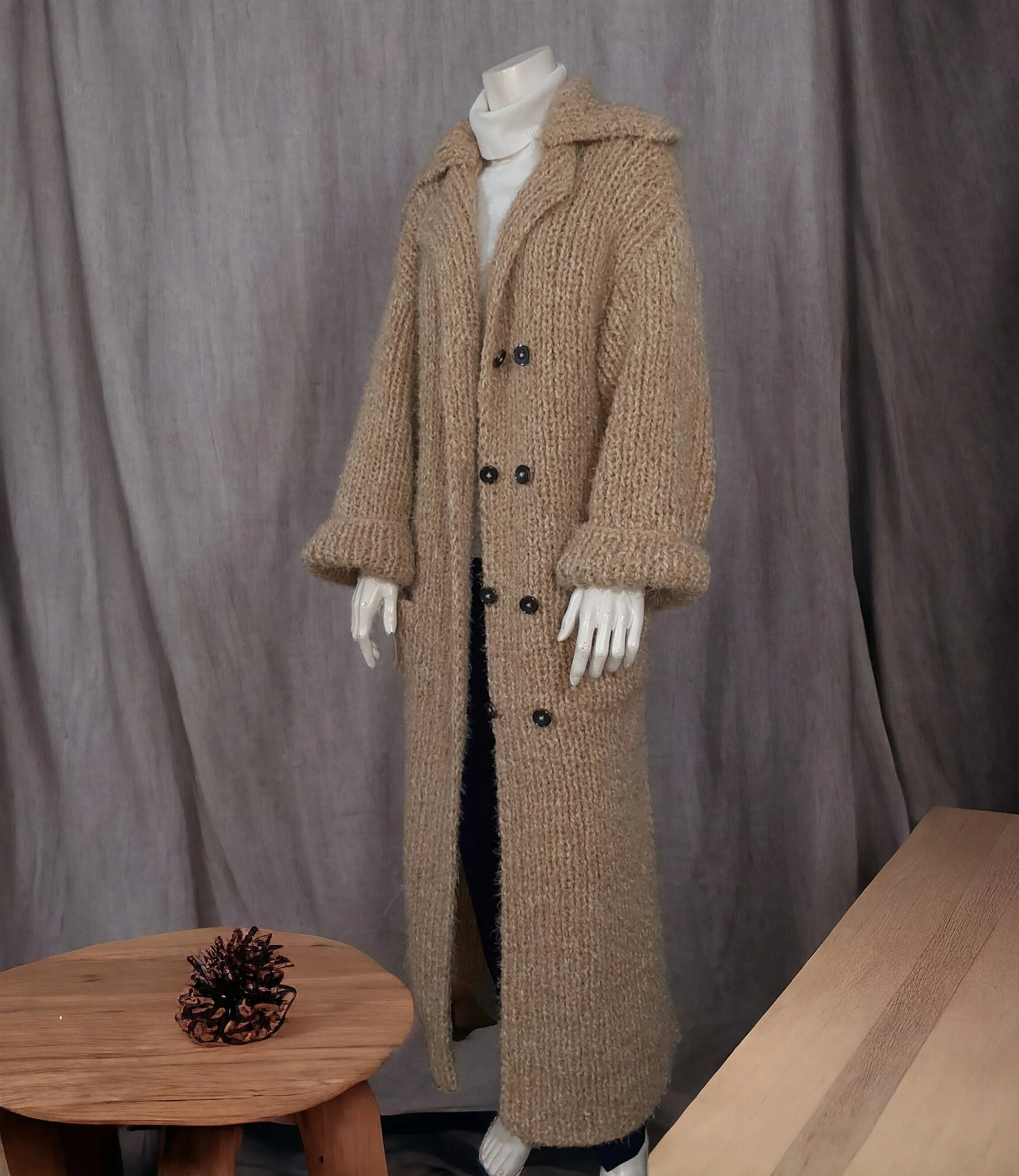 Maximalist woolen jacket