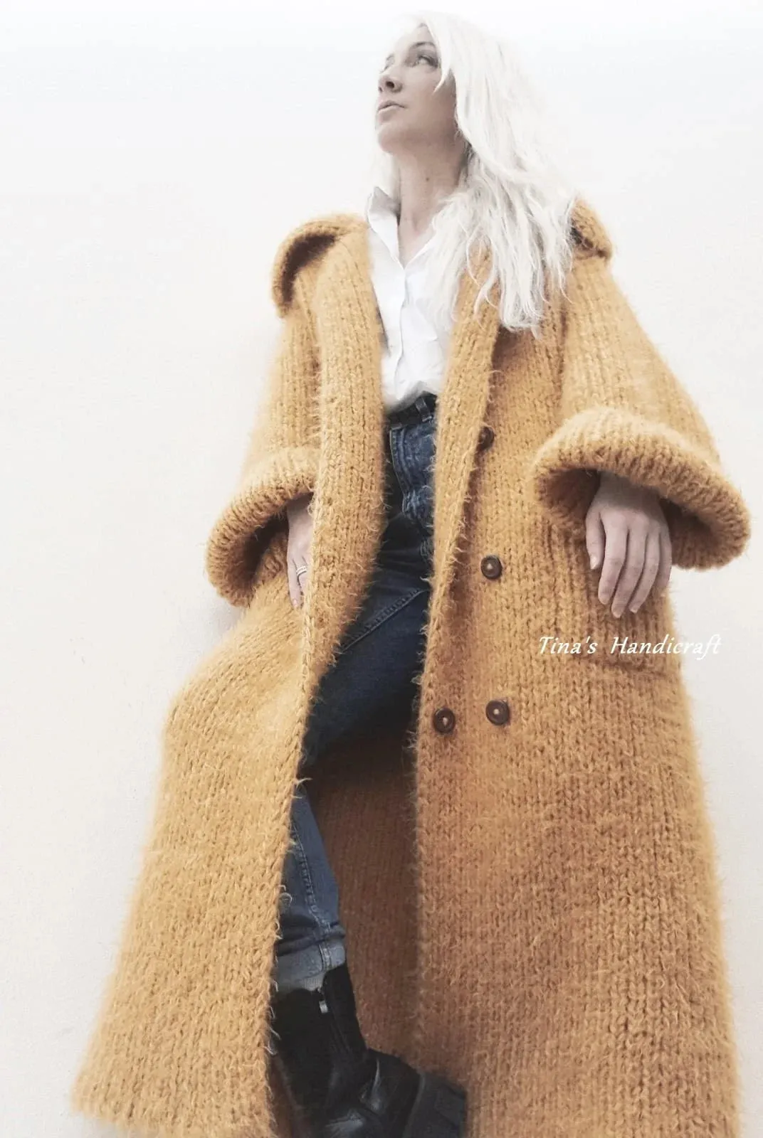 Maximalist woolen jacket