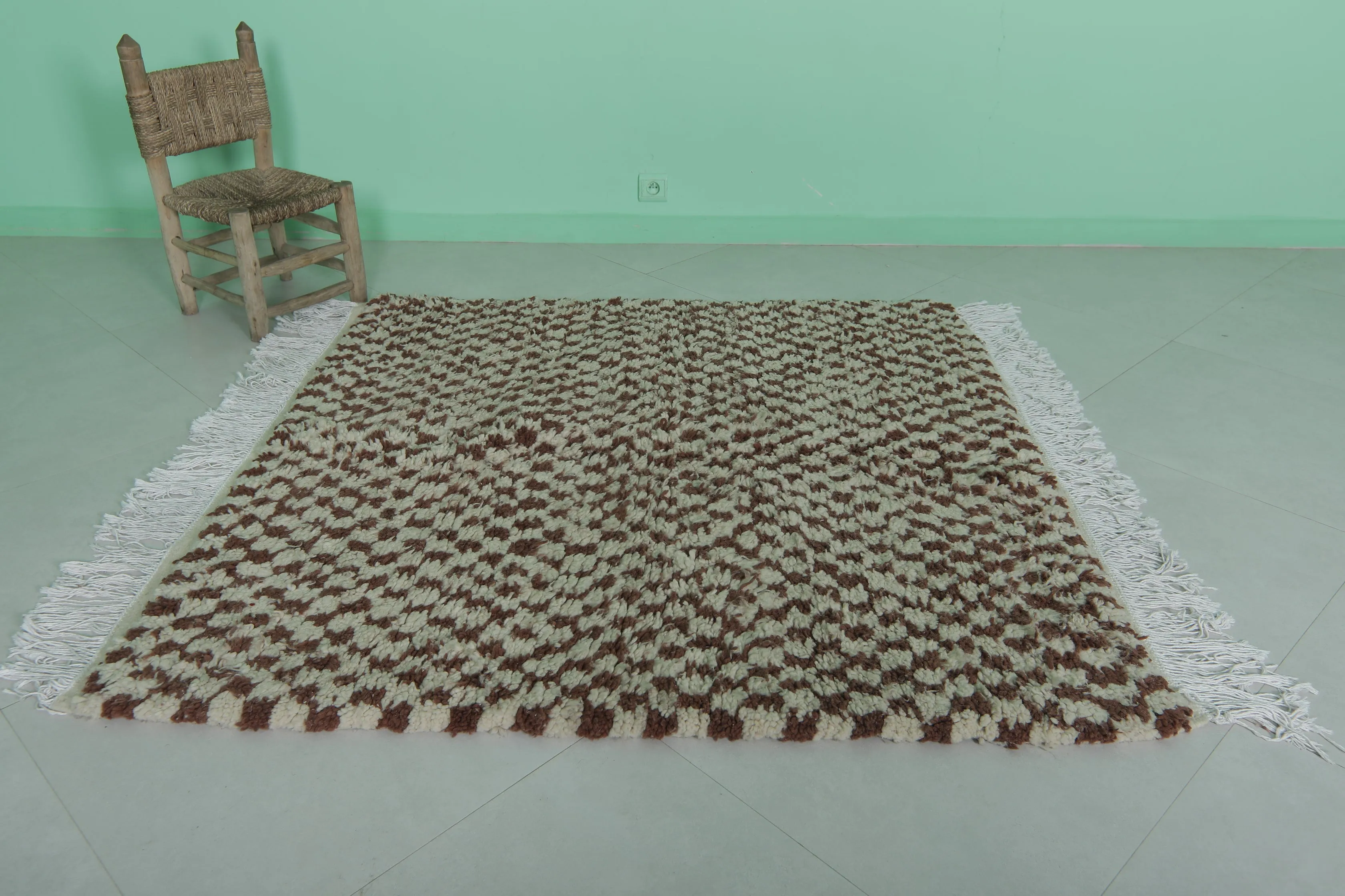 Moroccan Berber Rug 4.9 x 5 Ft - Vintage Wool Rug