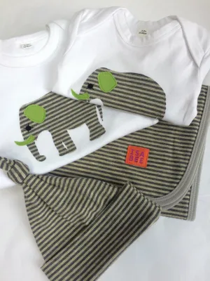 Newborn Set - Cotton Blanket, Hat, Babygrow & Sleepsuit with Mitts