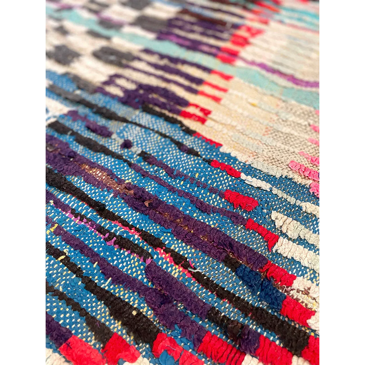 No. 847 | 4' 2" x 7' 3"