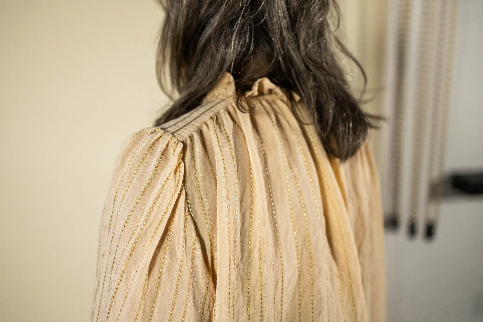 nolana top in beige