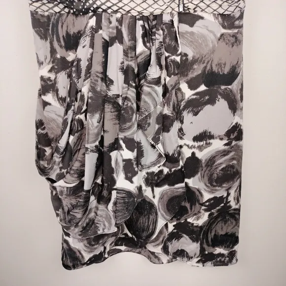NWOT BCBGMaxAzria 100% Silk Combo Print Wrap Dress in Light Dove Sz. 4