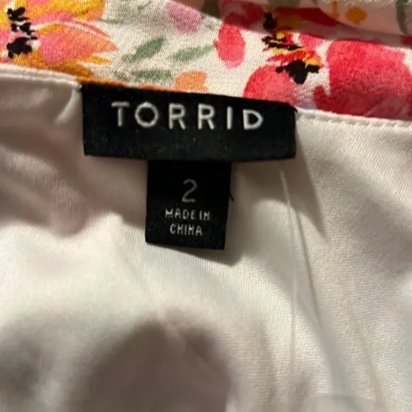 NWT $79 TORRID Multicolored Floral Hi-Lo Short Sleeve Midi Ruffle Dress Sz: 2XL