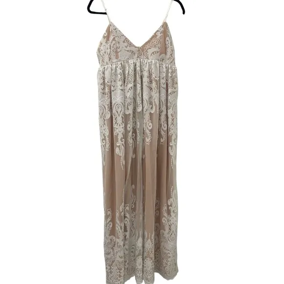 NWT Fried Chics Boutique Soft and elegant with a little boho maxi Dress size XL