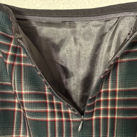 PENDLETON Skirt 100% Wool Flannel Gray Blue Burgundy White Plaid size 10