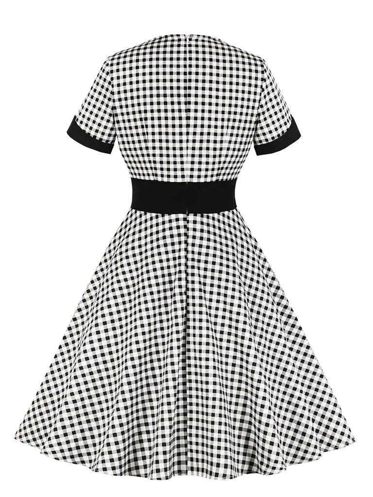 Queen Collar Plaid 1950s Vintage Dress