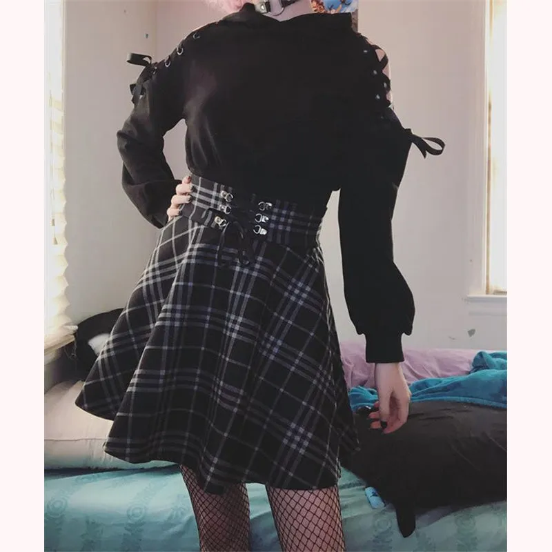 "BLACK CUTE EAR" HOODIE / PLAID SKIRT K111901