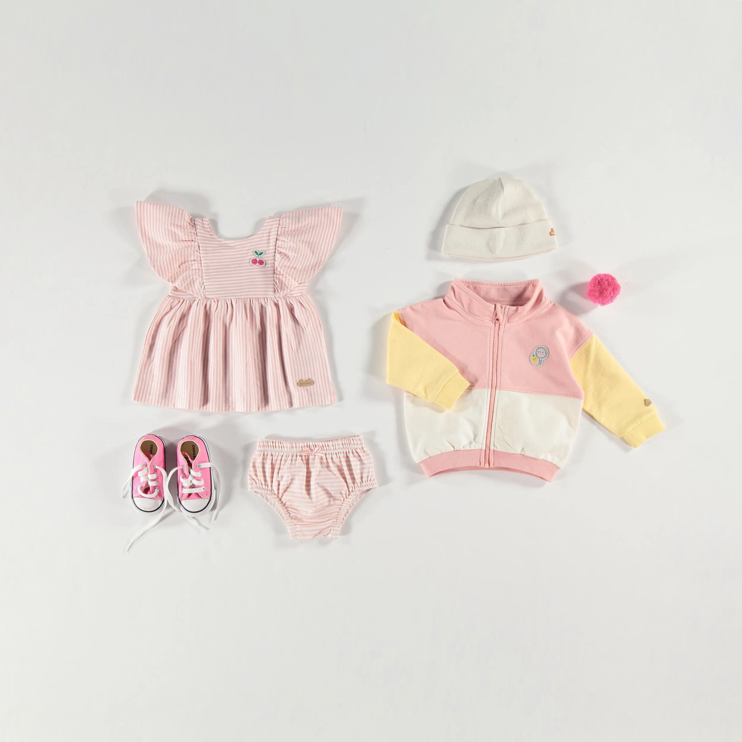 Robe et bloomer rose et crème à rayures, naissance || Pink and cream striped dress and bloomer, newborn