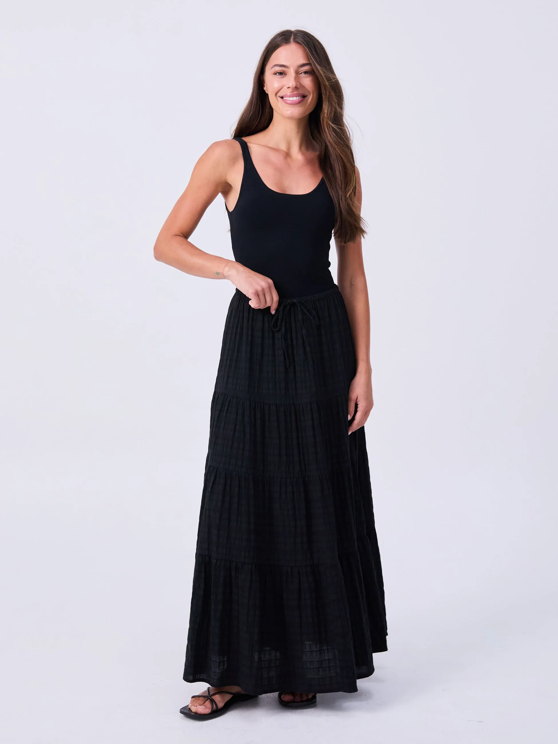 Textured Tiered Skirt - Black