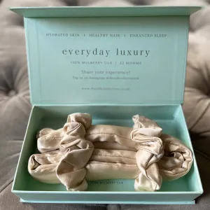 The Silk Heatless Hair Curler Gift Set