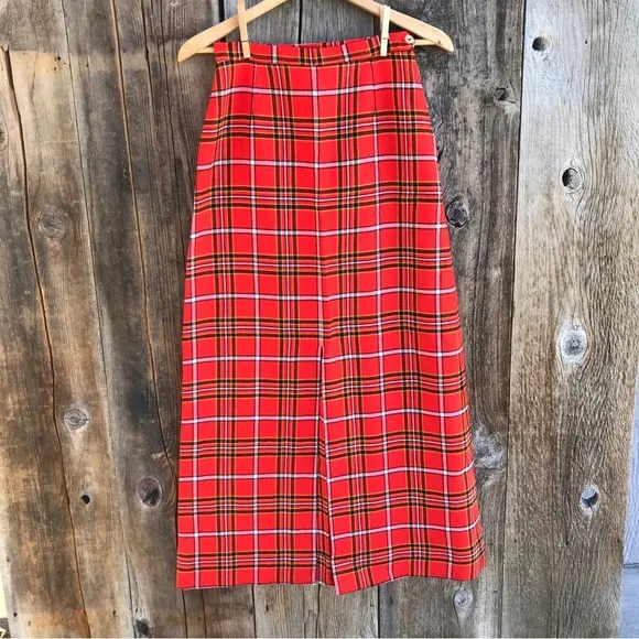 Vintage 1970s Aljean Canada 100% Wool Orange Plaid Maxi Skirt XS