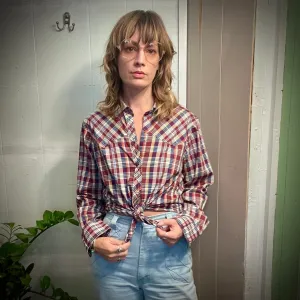 Vintage 70s / 80s Levis Strauss Co White Tab Plaid Pearl Snap Blouse // Sz 12 (HT23126)