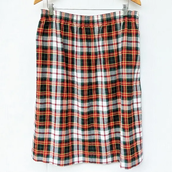 VINTAGE Baxter Wells red green holiday tartan plaid pleated midi skirt