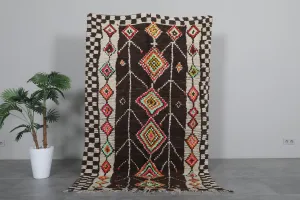 Vintage Brown Moroccan Rug 4.6 X 7.8 FT - Handcrafted Elegance