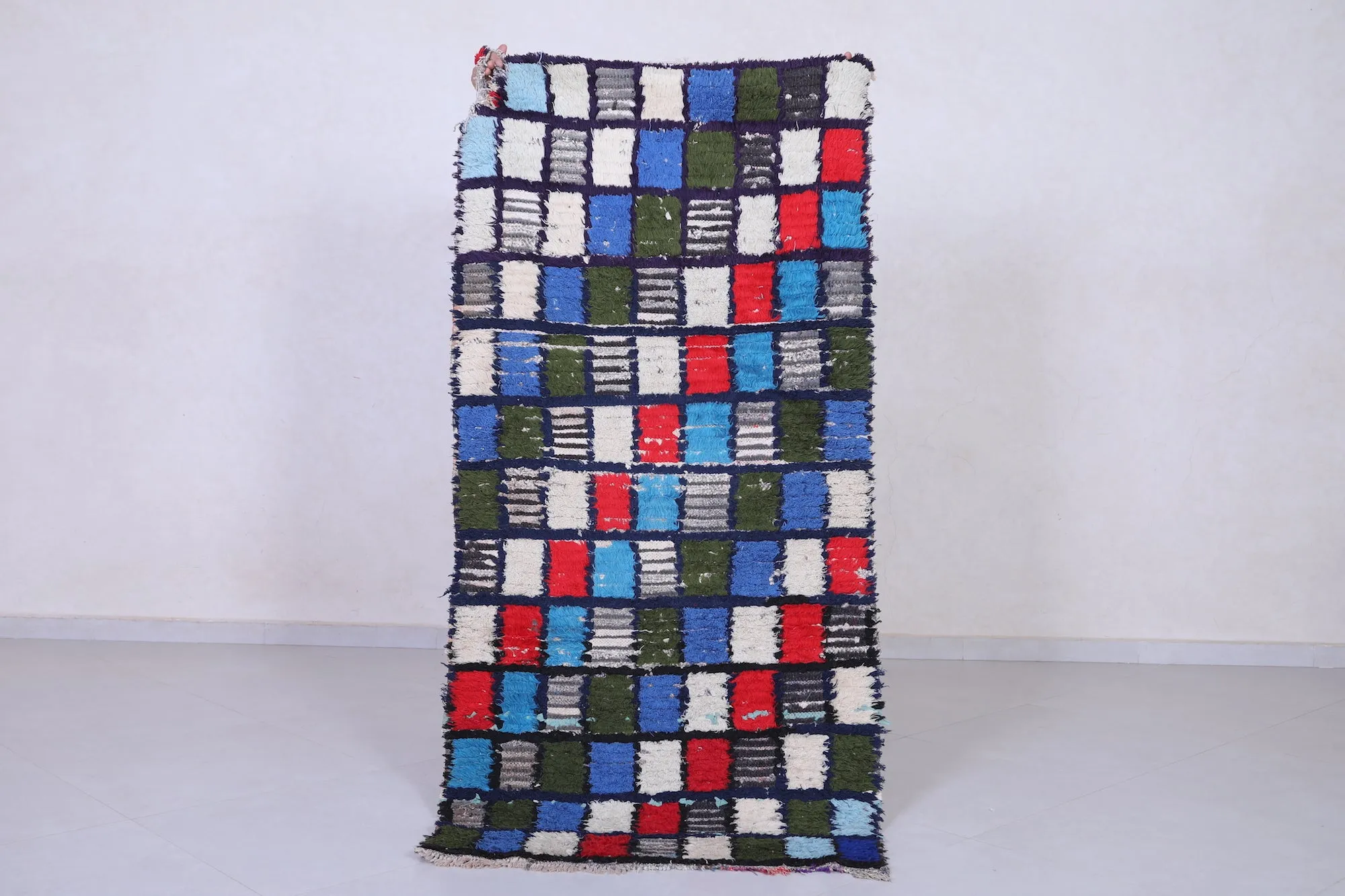 Vintage Checkered Rug 2.9 X 6.1 Feet – Handwoven Moroccan Style