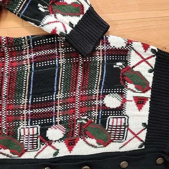 Vintage Crossings Plaid Golf Button Cardigan