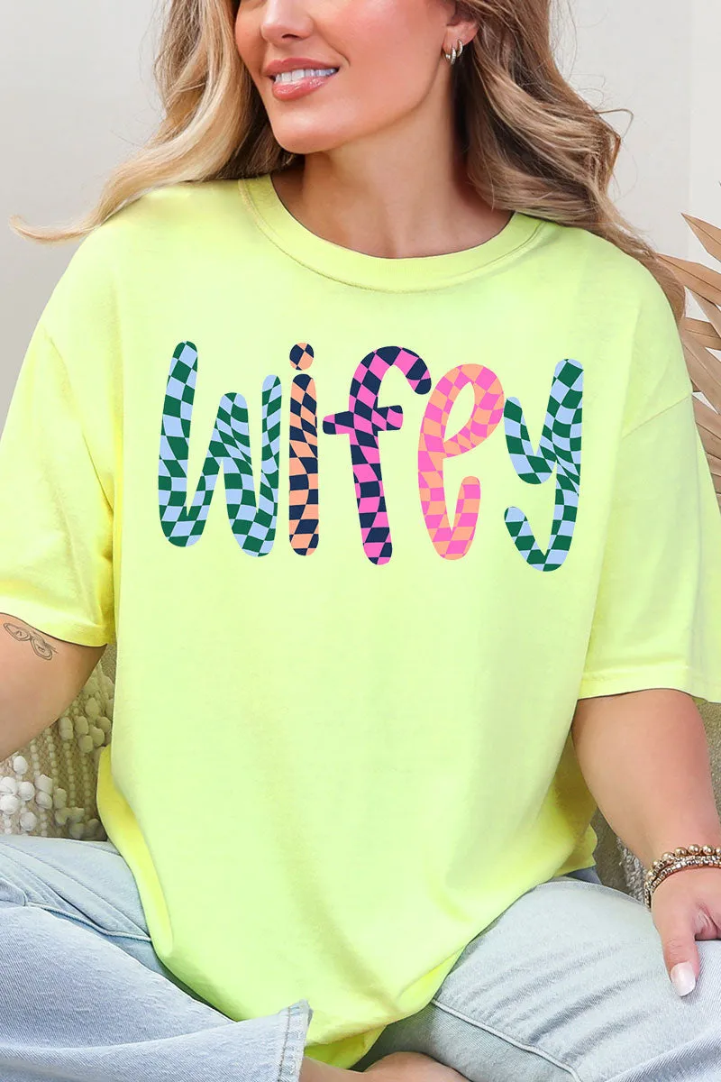 Wavy Checkered Wifey Comfort Colors Adult Ring-Spun Cotton Tee