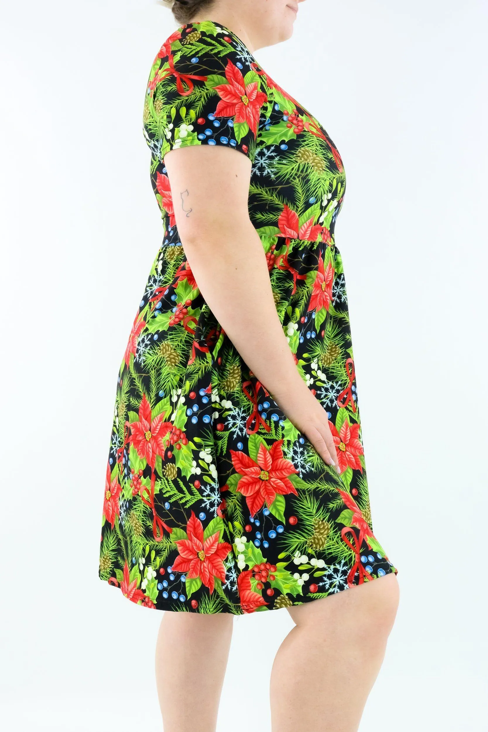 Wonderful Christmas - Short Sleeve Skater Dress - Knee Length - Side Pockets