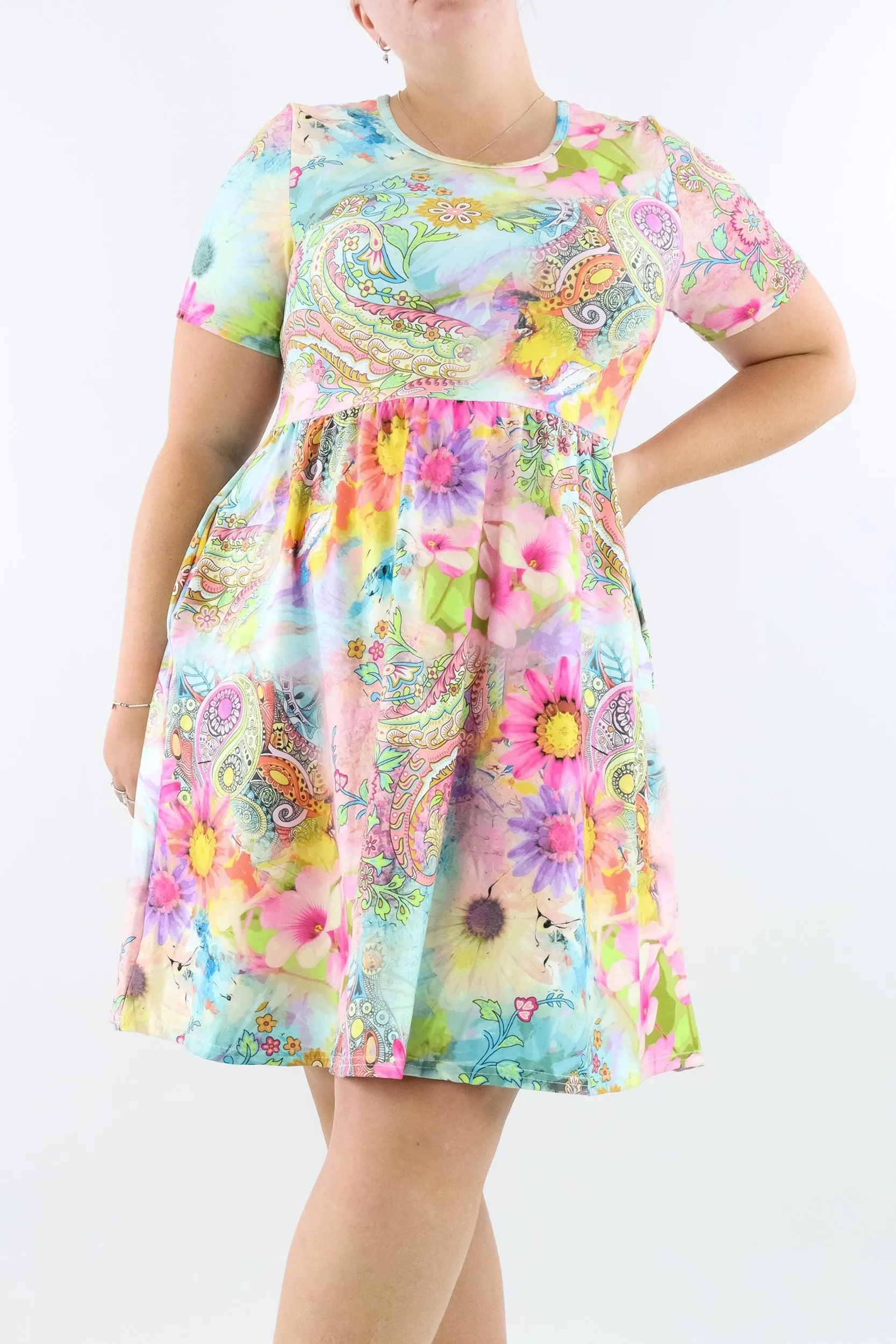 Ying Yang Oasis - Short Sleeve Skater Dress - Knee Length - Side Pockets